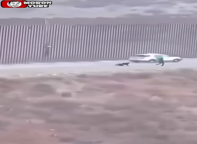 Video :Tension at the border - A police car strikes a migrant